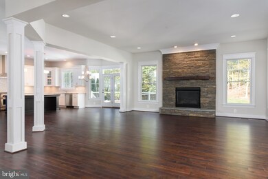 2334 Dale Dr, Falls Church, VA 22043 - photo 5