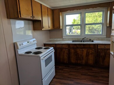 Kitchen continued