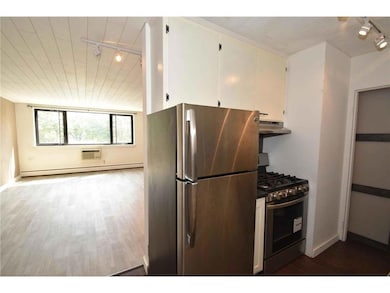 2500 Blaisdell Ave unit 201, Minneapolis, MN 55404 - photo 5