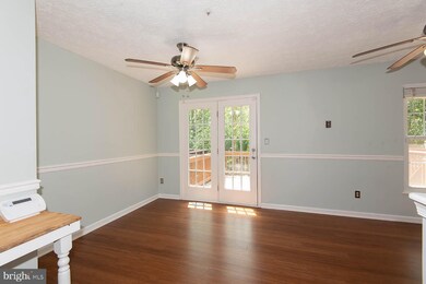 1021 Chestnut Moss Ct, Chestnut Hill Cove, MD 21226 - photo 7