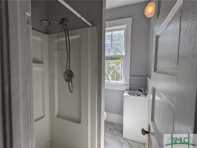 915 E 34th St, Savannah, GA 31401 - photo 7