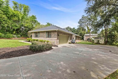 6273 Sleepy Hollow Dr-03