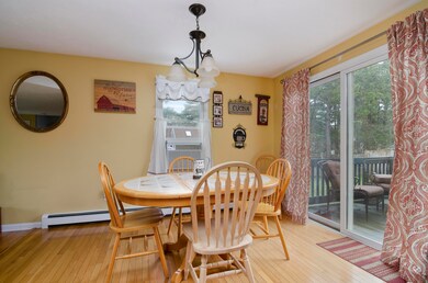 27 Archer St, Plymouth, MA 02360 - photo 5