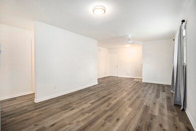 2222 Pickerton Dr, Deer Park, TX 77536 - photo 4