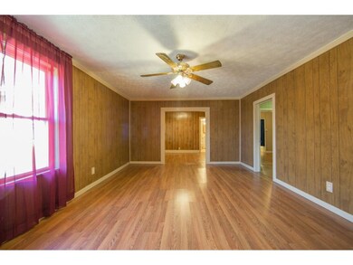 143 Dalewood Rd, Johnson City, TN 37601 - photo 3