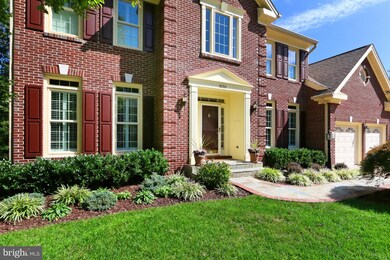 8126 Ridge Creek Way, Springfield, VA 22153 - photo 2