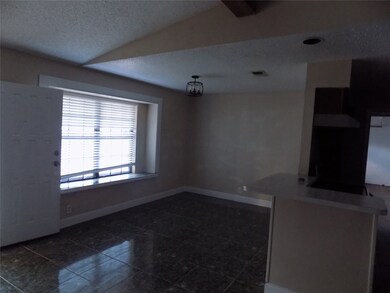 2109 Spruce Dr, Rosenberg, TX 77471 - photo 7