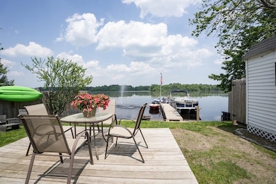 15 Maple St, Kingston, NH 03848 - photo 4