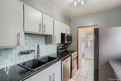 2537 S Logan St, Denver, CO 80210 - photo 5