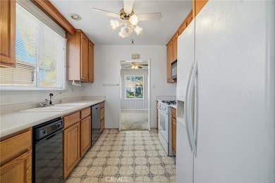 2912 Yearling St, Lakewood, CA 90712 - photo 3