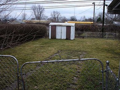 4001 Virginia Cir E, Columbus, OH 43213 - photo 6