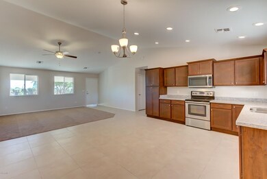 5348 E 12th Ave-8