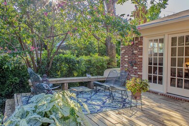 6114 Woodcrest Ln, Dallas, TX 75214 - photo 4