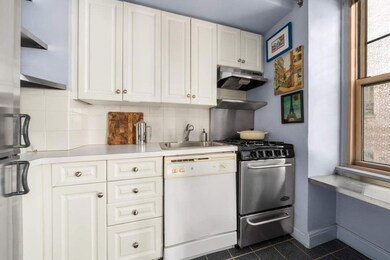 Van Gogh Apartments unit 2D, New York, NY 10014 - photo 7
