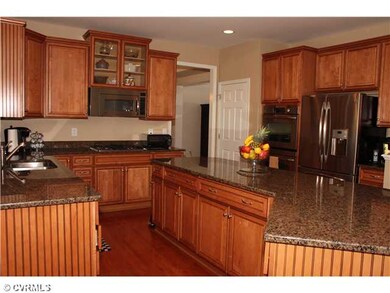Kitchen - Granite and Stainless kitchen.