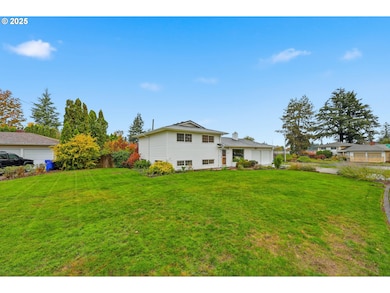 2555 NE 146th Dr, Portland, OR 97230 - photo 6