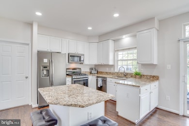 43484 Quentin St, Chantilly, VA 20152 - photo 7