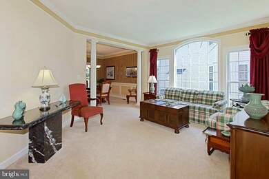 25646 S Village Dr, Chantilly, VA 20152 - photo 4