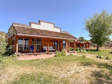 301 E 1600 S, Boulder, UT 84716 - photo 2