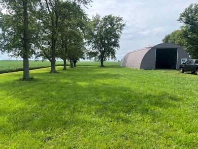 775 N State Route 130, Tuscola, IL 61953 - photo 3