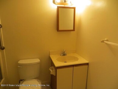 138 Fayette Ave unit D1, Staten Island, NY 10305 - photo 7