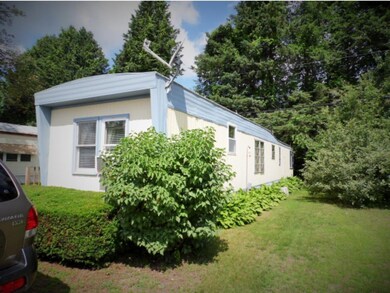 11 Grenier Blvd, Londonderry, NH 03053 - photo 2