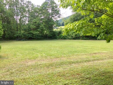 22410 Loop Rd, Doylesburg, PA 17219 - photo 6