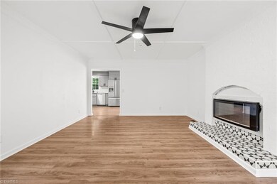 2964 Shaw St, Asheboro, NC 27205 - photo 5