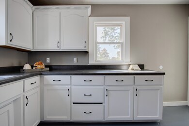 102 W End Ave, Dickson, TN 37055 - photo 6