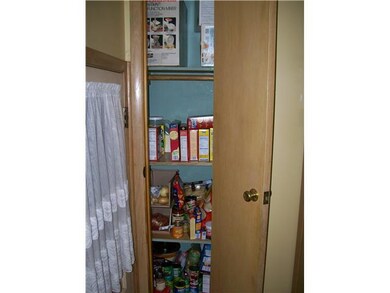 743 Payne Ave, North Tonawanda, NY 14120 - photo 3