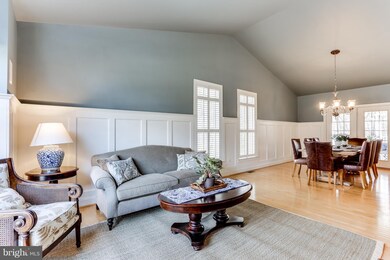 6624 Towering Oak Path, Columbia, MD 21044 - photo 3