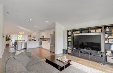 22592 Middletown Dr, Boca Raton, FL 33428 - photo 5