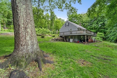 132 James St, Ludlow, MA 01056 - photo 3