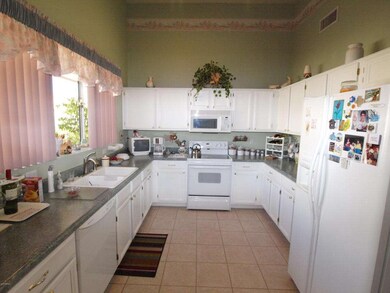 9152 E Escuda Kitchen