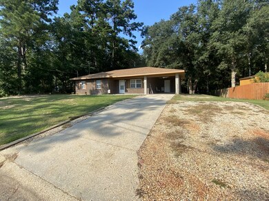 801 Charlotte Dr, Picayune, MS 39466 - photo 2