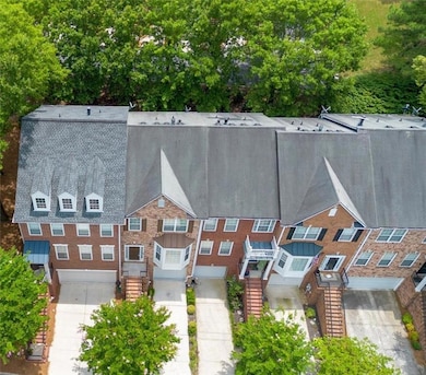 Aerial view of property and surrounding area