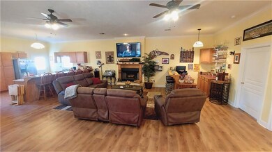 Living Room / Wet Bar