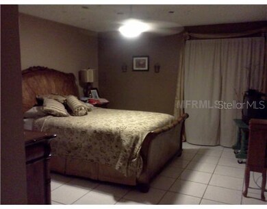 8178 Saint Albans Dr, Orlando, FL 32835 - photo 4