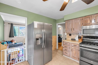 81 Crest Dr, Howell Township, NJ 07731 - photo 4