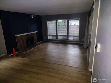 110 SW 116th St unit A11, Seattle, WA 98146 - photo 2