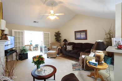 208ExecMead-25