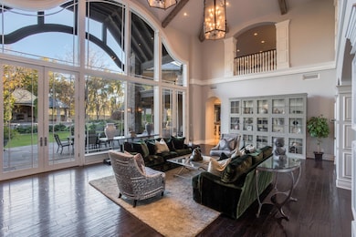 Elegant Living Room