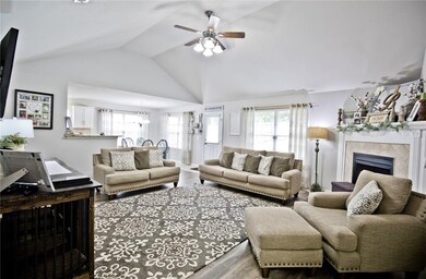 2 Netherton Ln, Bella Vista, AR 72715 - photo 2