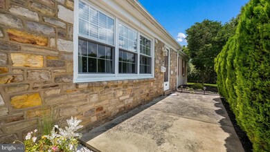 523 Rick Rd, Southampton, PA 18966 - photo 4