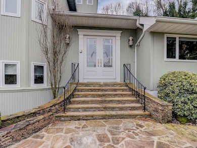 10 Jayhawk Way, Holmdel, NJ 07733 - photo 3