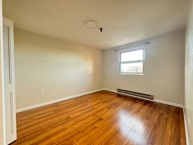Sagamore Place Condominiums unit 706, Quincy, MA 02171 - photo 5