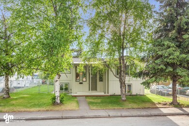 1312 Kinnikinnick St Anchorage-large-003