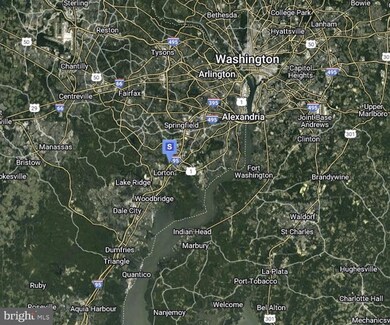 7801 Creekside View Ln, Springfield, VA 22153 - photo 2