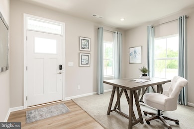 1914 Caracas Blvd, Martinsburg, WV 25403 - photo 3