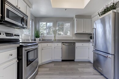 9450 E Becker Ln unit 2006, Scottsdale, AZ 85260 - photo 3